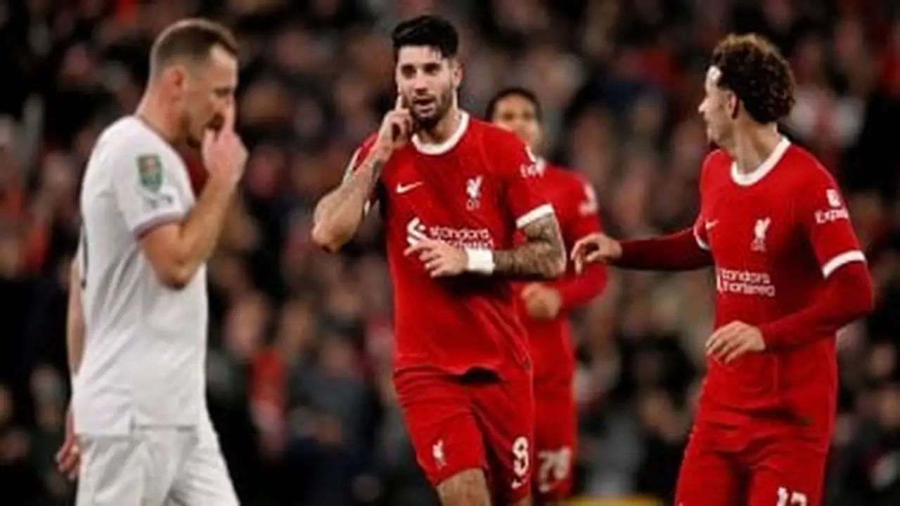 مواجهات نارية تجمع ليفربول ضد وست هام والأهلي مع زد بلقاءات اليوم